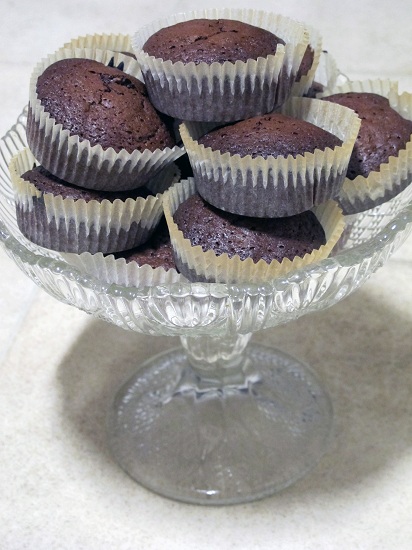 Chokladmuffins med hasselnötter Chokladmuffins med hasselnötter