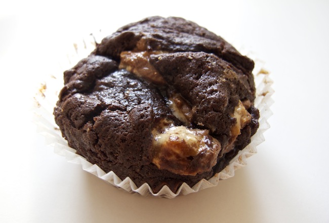 Snickersmuffins snickersmuffins