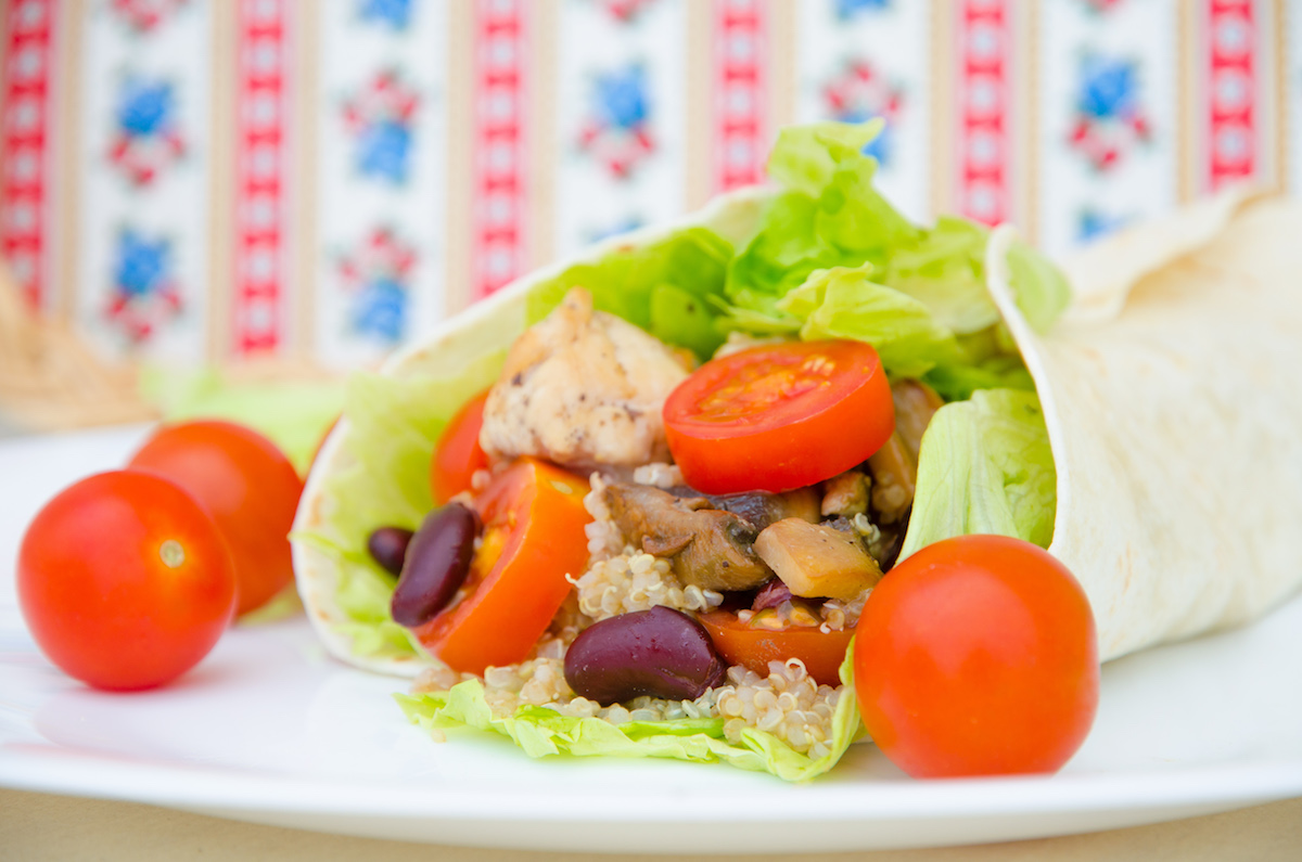 Wrap med quinoa och kyckling Wrap med quinoa och kyckling