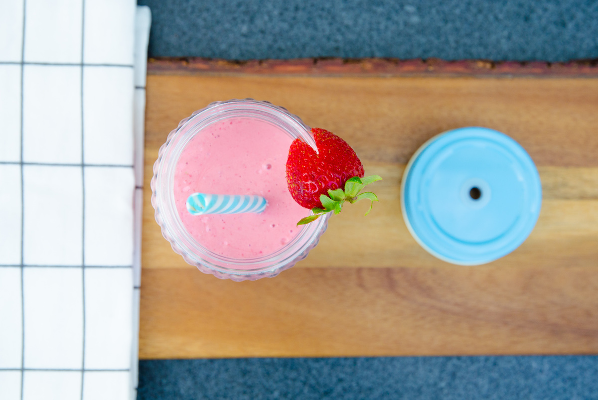 Enkel jordgubbsmilkshake Enkel jordgubbsmilkshake