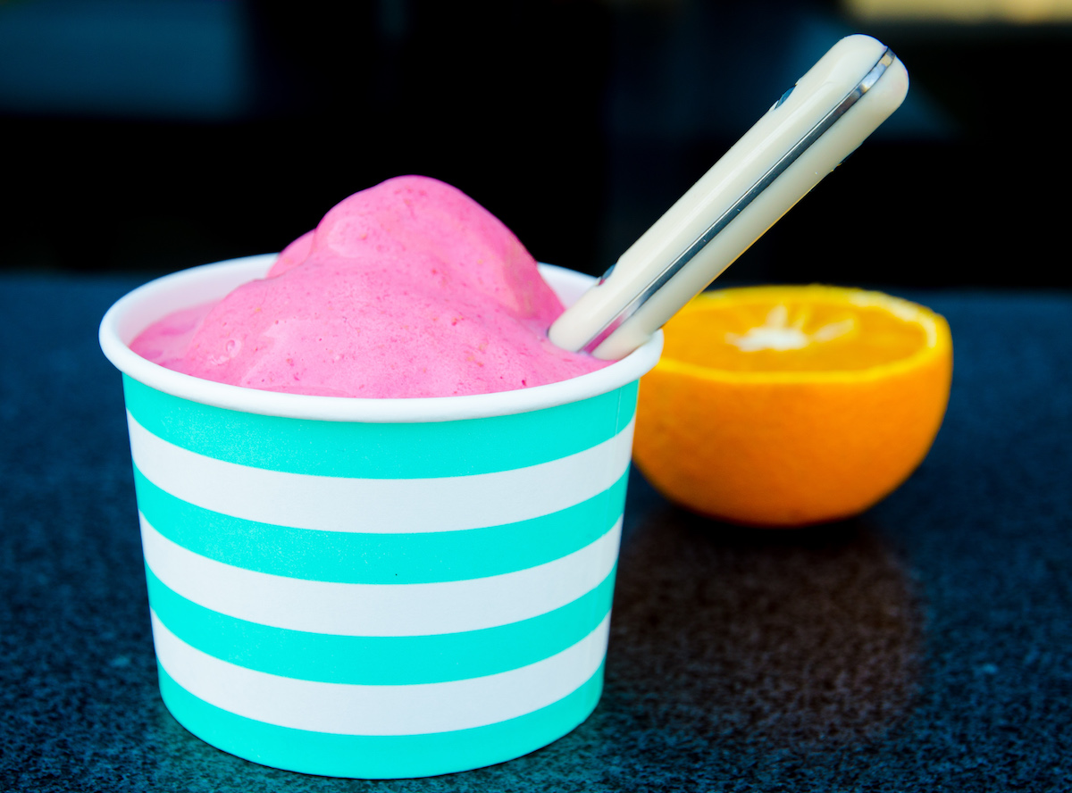 Yoghurtglass med jordgubbar Yoghurtglass med jordgubbar